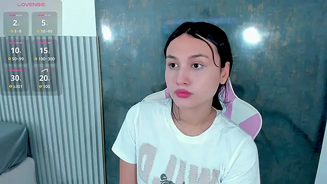 Snapshot of lana_boomer chatting on January 9, 7:37 pm lana boomer online show from January 9, 7:37 pm