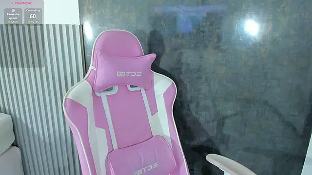 lana boomer online show from March 14, 8:25 pm