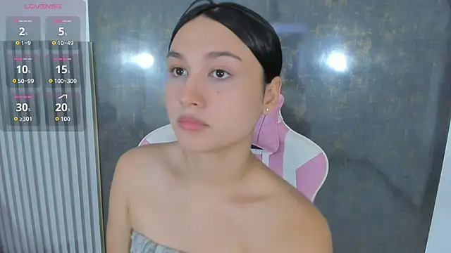 lana boomer online show from March 18, 8:23 pm