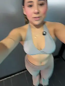 MelodyRey  online show from December 20, 10:39 pm