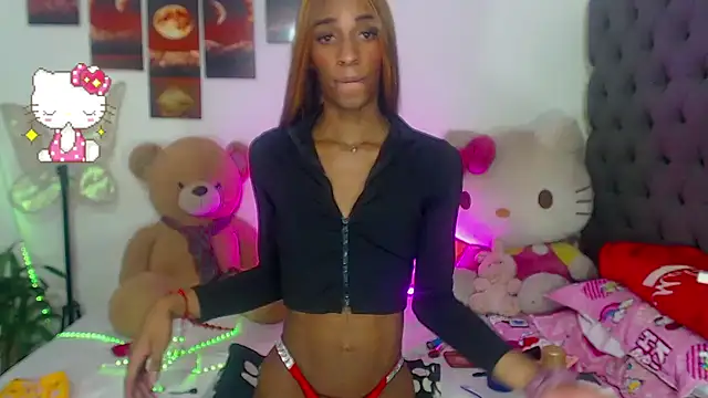 lucianadolll online show from March 13, 6:20 am