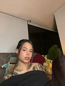 alessia iris19 online show from February 9, 3:22 am