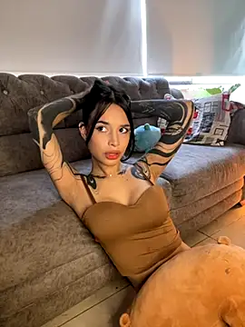 alessia iris19 online show from October 16, 7:15 pm