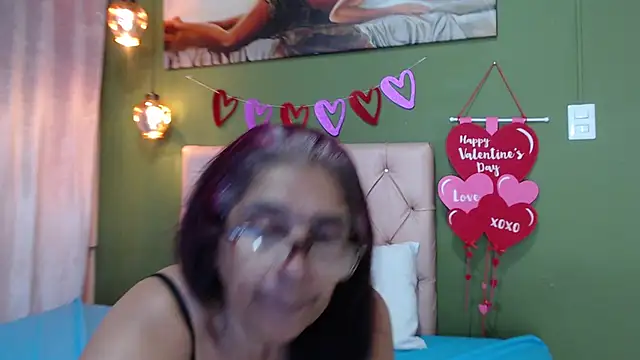 Snapshot of renata_milf_ chatting on February 15, 4:34 pm renata milf online show from February 15, 4:34 pm