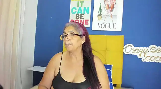 Snapshot of renata_milf_ chatting on March 7, 5:49 pm renata milf online show from March 7, 5:49 pm