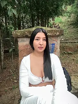 licky lu online show from March 8, 7:50 pm