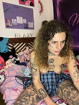 BlazyKitsune- online show from January 23, 12:30 pm