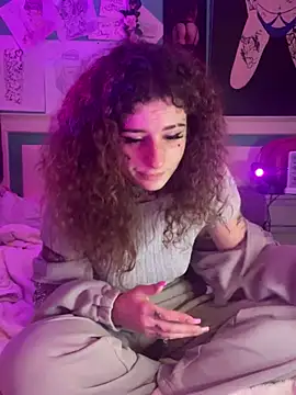 BlazyKitsune- online show from February 5, 6:12 pm