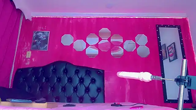 TiffanyMackensyy online show from November 29, 3:20 am