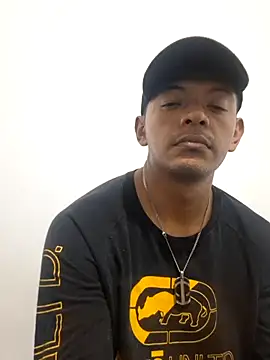 thegirlhot34 online show from April 12, 7:35 am