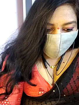 RomeoJuliet345 online show from March 3, 11:38 am