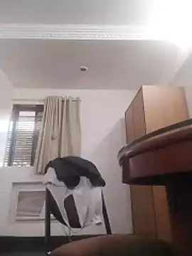 Snapshot of jenilmax chatting on January 16, 11:47 am jenilmax online show from January 16, 11:47 am