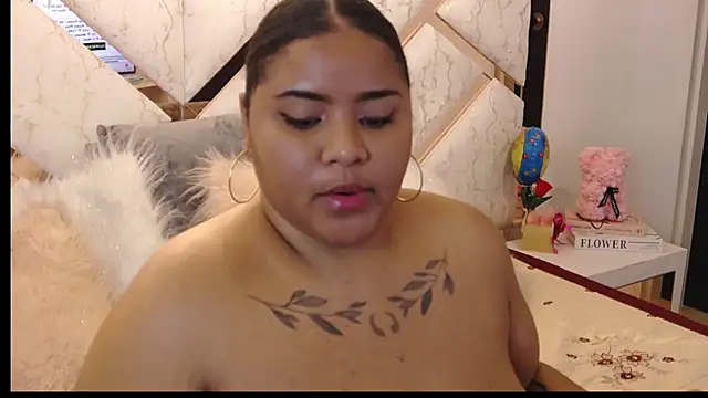 Snapshot of RAVENDIPAUL chatting on March 19, 1:10 am RAVENDIPAUL online show from March 19, 1:10 am