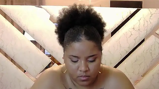 Snapshot of RAVENDIPAUL chatting on March 23, 7:31 am RAVENDIPAUL online show from March 23, 7:31 am