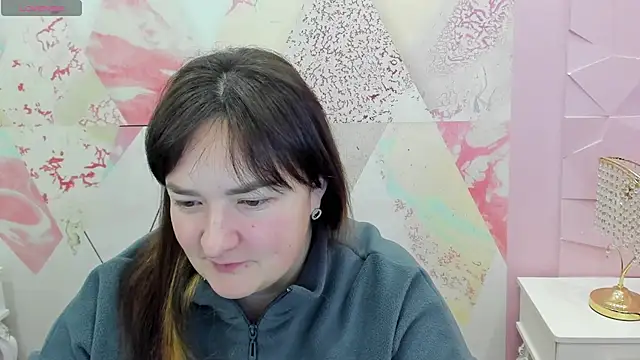 Rima gigy5 online show from December 2, 7:25 am