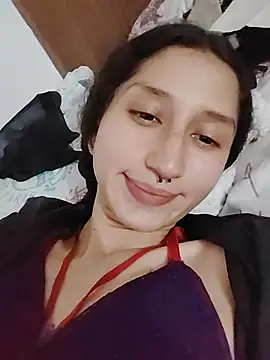 Queenjenn   online show from June 17, 12:13 am