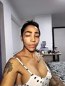 Alison fitness online show from October 28, 10:30 am