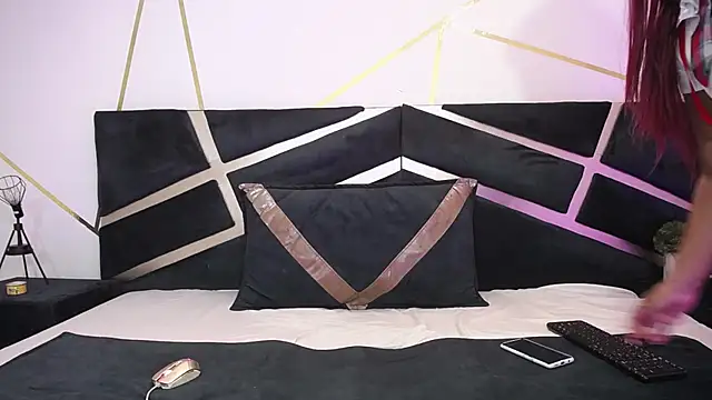 Candy Bony online show from January 13, 5:12 pm