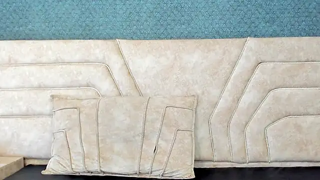 Candy Bony online show from January 14, 7:11 pm