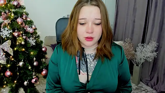 MoonLghte online show from December 29, 6:49 pm
