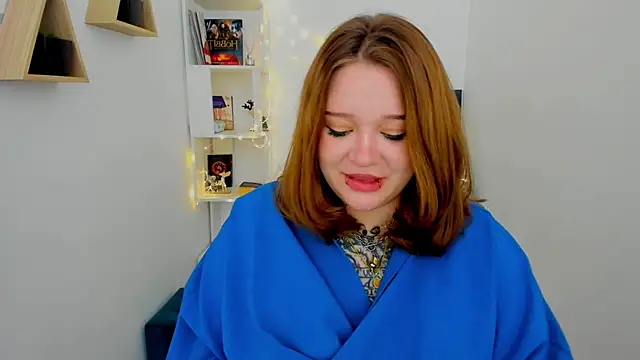 MoonLghte online show from January 12, 7:53 pm