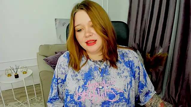MoonLghte online show from January 15, 7:44 pm