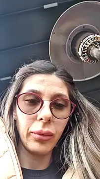 riskyperfect02 online show from January 6, 8:35 am