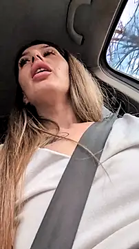 riskyperfect02 online show from March 16, 3:17 pm