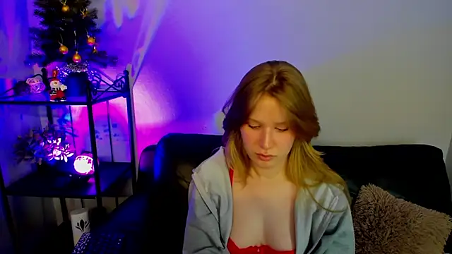 EvaStevs online show from December 20, 10:54 pm