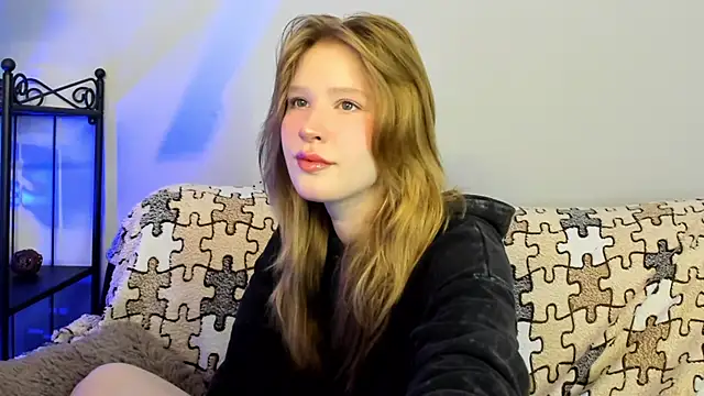 EvaStevs online show from January 18, 11:44 pm