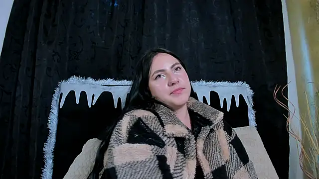 jenifer  power10 online show from December 17, 7:20 pm