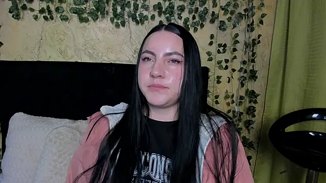 jenifer  power10 online show from January 6, 6:44 pm