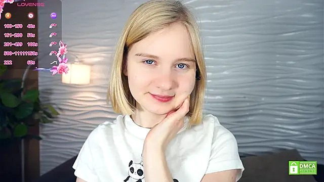 Snapshot of OdelinaFicken chatting on November 6, 8:26 am OdelinaFicken online show from November 6, 8:26 am