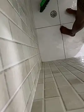 rodrigo21Cm  online show from December 21, 1:15 am