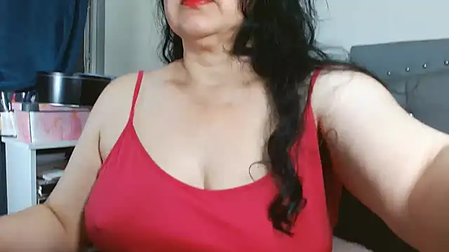 Snapshot of maturepriscila chatting on June 21, 1:57 pm maturepriscila online show from June 21, 1:57 pm