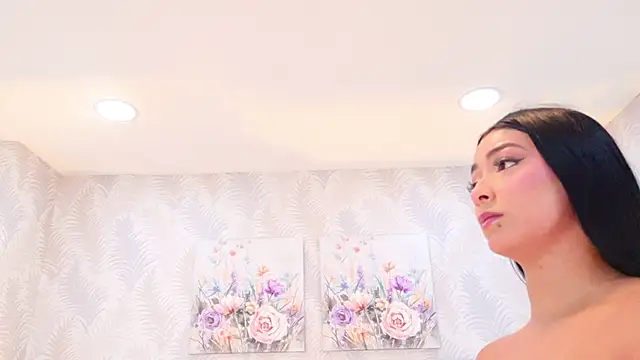 MeganCruzGB online show from March 17, 12:30 pm