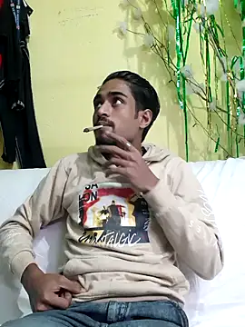 Snapshot of savage_lucifer8 chatting on December 13, 11:13 am savage lucifer8 online show from December 13, 11:13 am