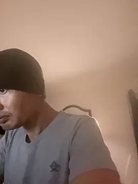 2Fly4Guy online show from December 5, 2:11 pm