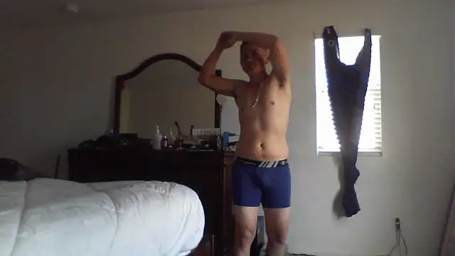 Snapshot of 2Fly4Guy chatting on February 28, 10:17 pm 2Fly4Guy online show from February 28, 10:17 pm