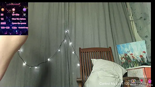 Snapshot of Skinnyshiny_boy chatting on March 14, 5:46 pm Skinnyshiny boy online show from March 14, 5:46 pm