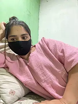 Black Glow online show from March 15, 5:04 pm