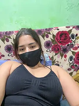 Black Glow online show from March 16, 5:07 pm