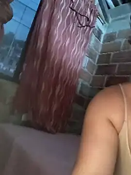 Snapshot of alexax0 chatting on February 4, 11:27 pm alexax0 online show from February 4, 11:27 pm