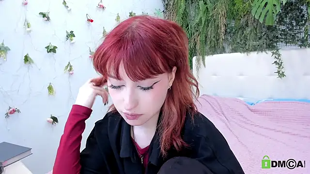 Snapshot of ElizaNik_ chatting on March 15, 9:54 pm ElizaNik online show from March 15, 9:54 pm