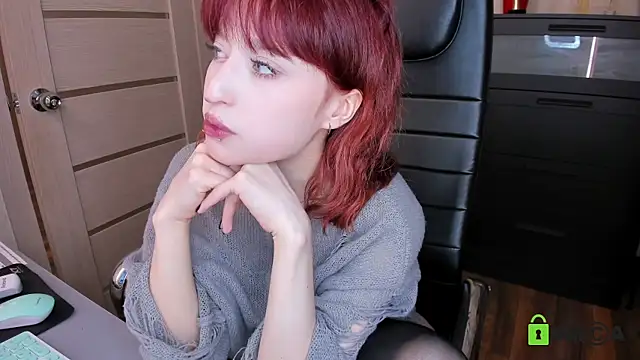 ElizaNik  online show from May 15, 11:23 pm