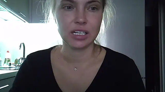 Snapshot of Lucky_Anna chatting on September 27, 6:07 am Lucky Anna online show from September 27, 6:07 am