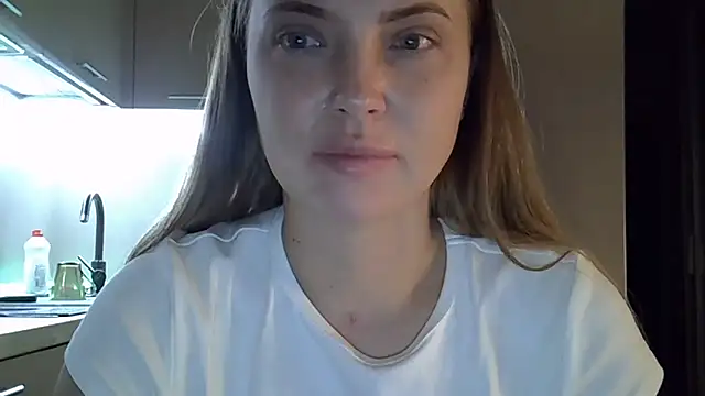 Snapshot of Lucky_Anna chatting on October 27, 10:47 pm Lucky Anna online show from October 27, 10:47 pm