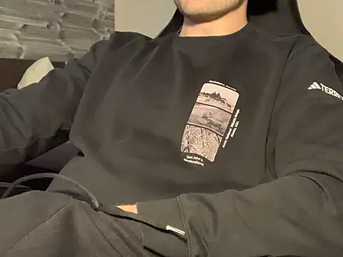 taallguyy 196 online show from March 12, 6:00 pm