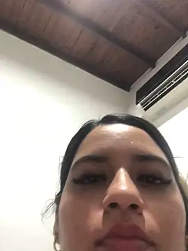 Amira  Fatima online show from February 12, 1:27 pm