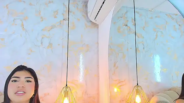 khloeblake online show from February 24, 5:05 am